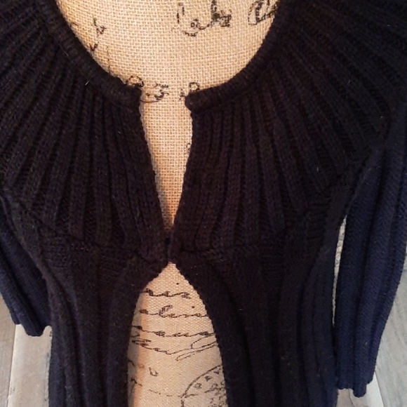 Simply Vera Wang black sweater - Picture 6 of 7